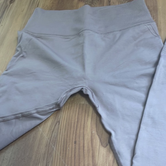 Lululemon Leggings - Picture 7 of 7